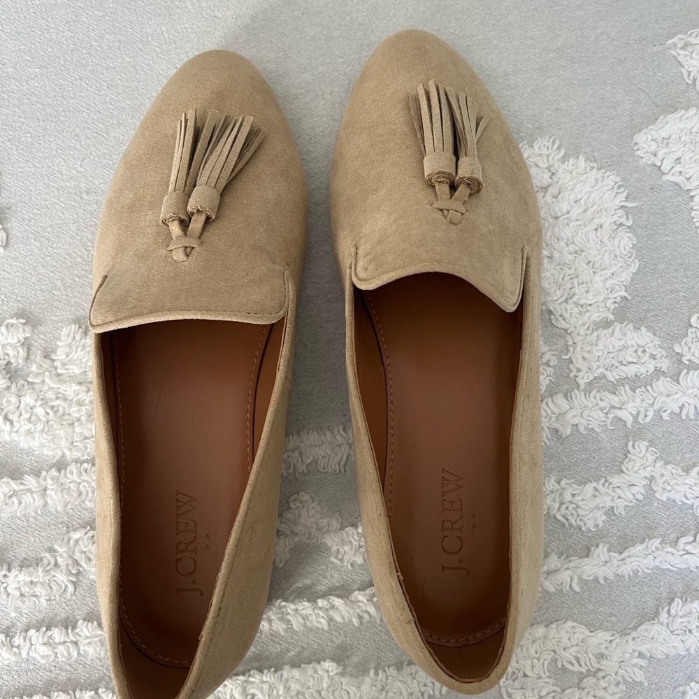 These are super cute and NEVER WORN.